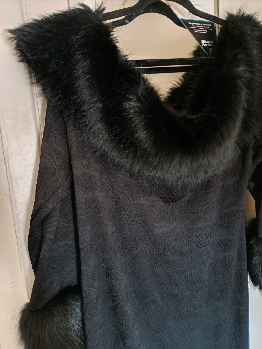 SHEIN Black Faux Fur-Trim Maxi Dress